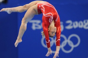 开云官网2026-米切尔之夜，当篮球之神穿上足球战靴