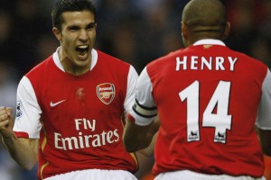 开云平台-加纳封锁瑞士，当政治铁幕降落在欧冠绿茵场