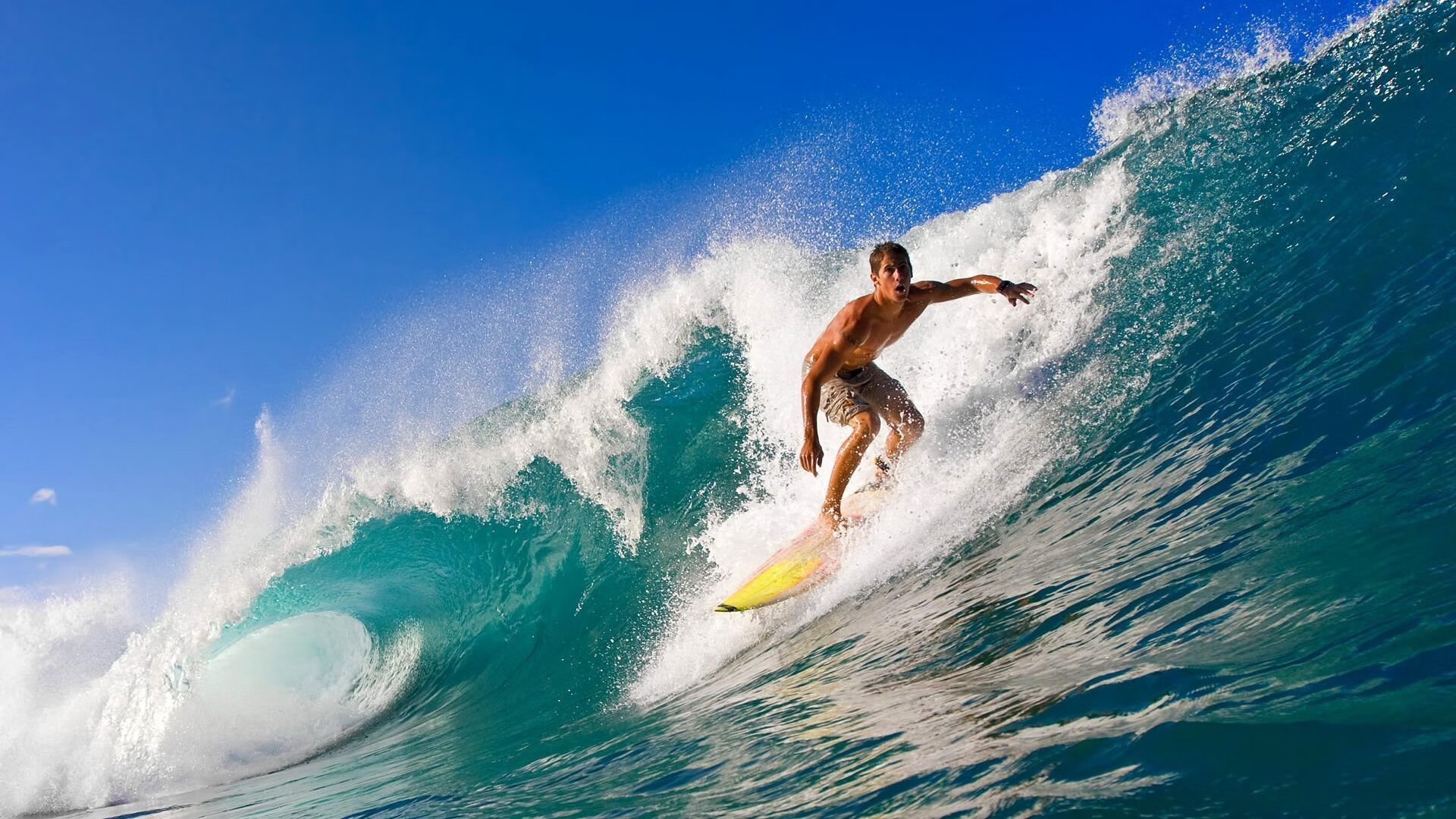 保罗，从关键先生到关键先生，他用一记三分掀翻步行者，也掀翻了质疑