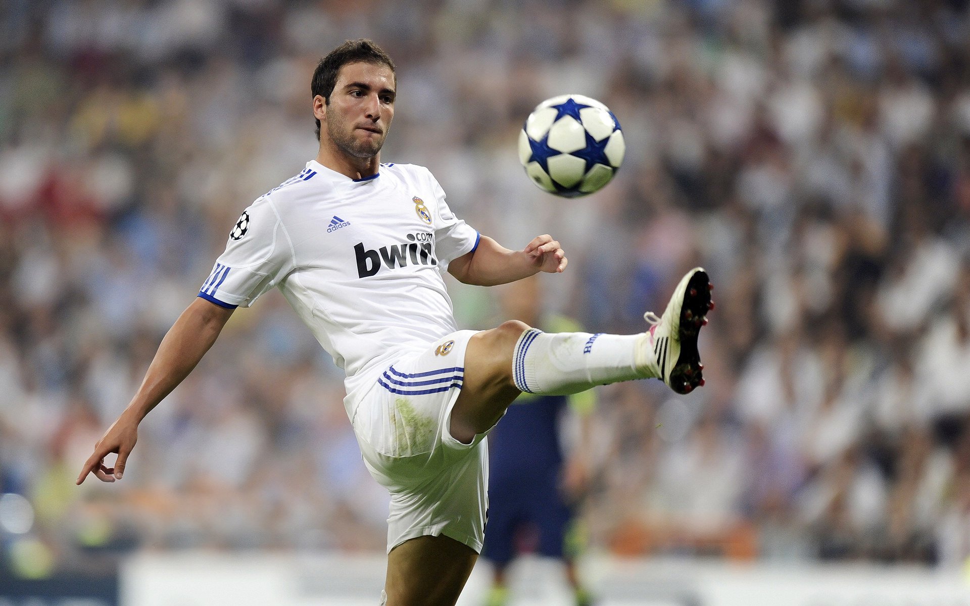 克瓦拉茨赫利亚的魔法，当格鲁吉亚心跳在加拿大与摩纳哥之间奏响